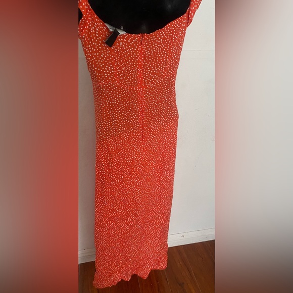 Orange dress - Picture 2 of 3